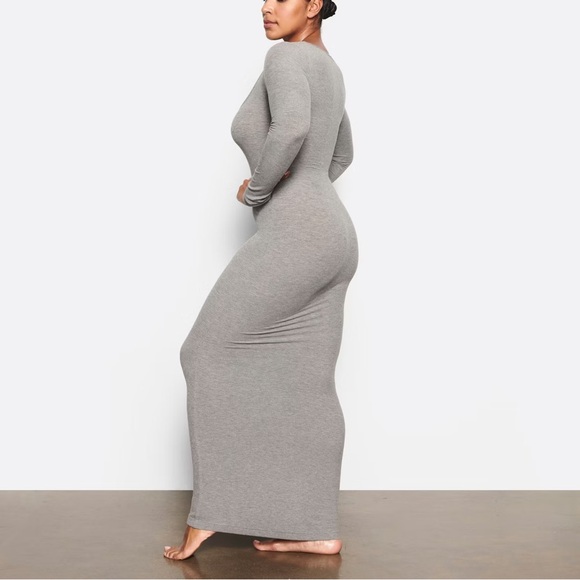 SKIMS Grey Long Sleeve Soft Lounge Maxi Dress - Picture 2 of 7